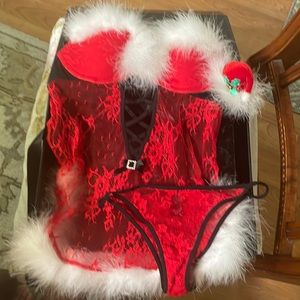 (Sold)Victoria Secret sexy little things Santa size S